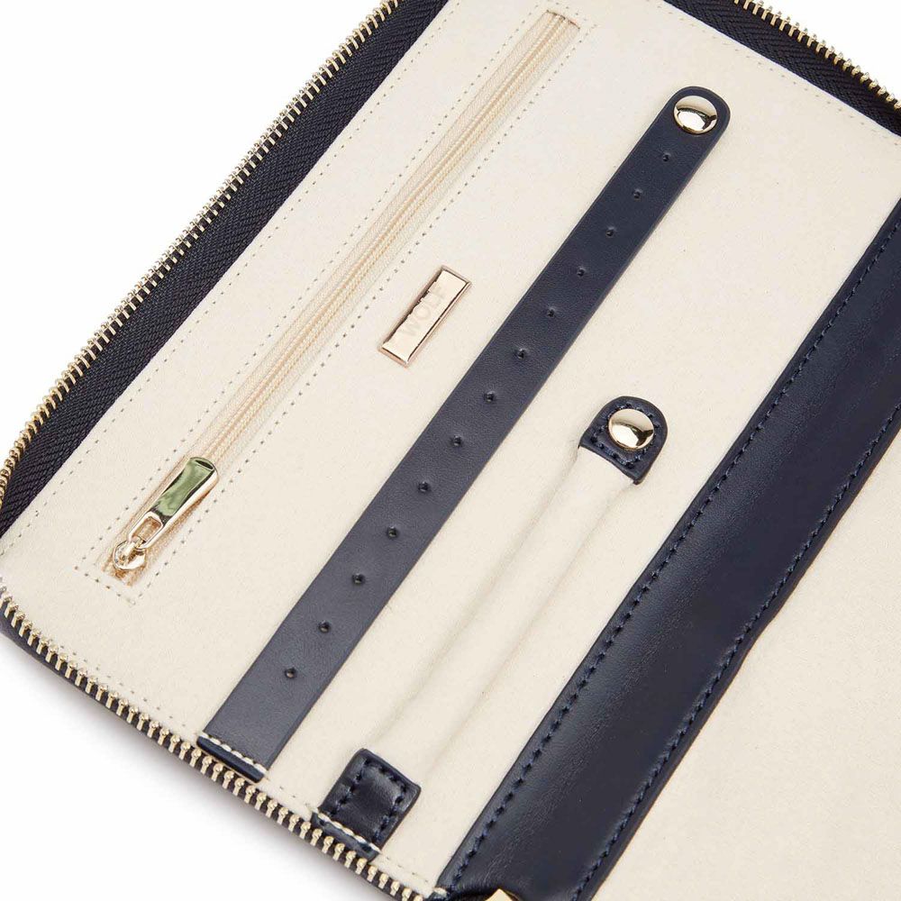 Maria Jewelry Portfolio navy 4 Maria Jewelry Portfolio white